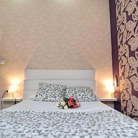 Apartamentos Marques De La Merced Μάλαγα Εξωτερικό φωτογραφία