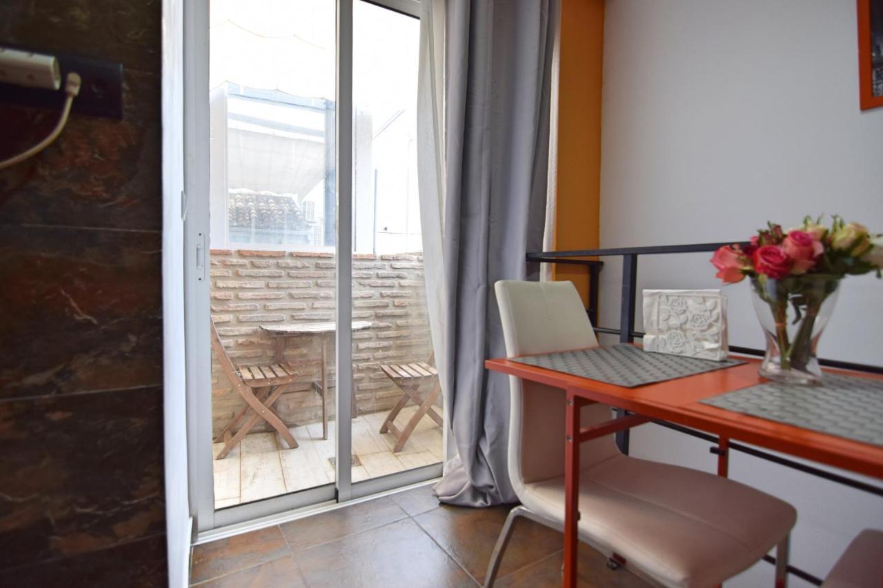 Apartamentos Marques De La Merced Μάλαγα Εξωτερικό φωτογραφία