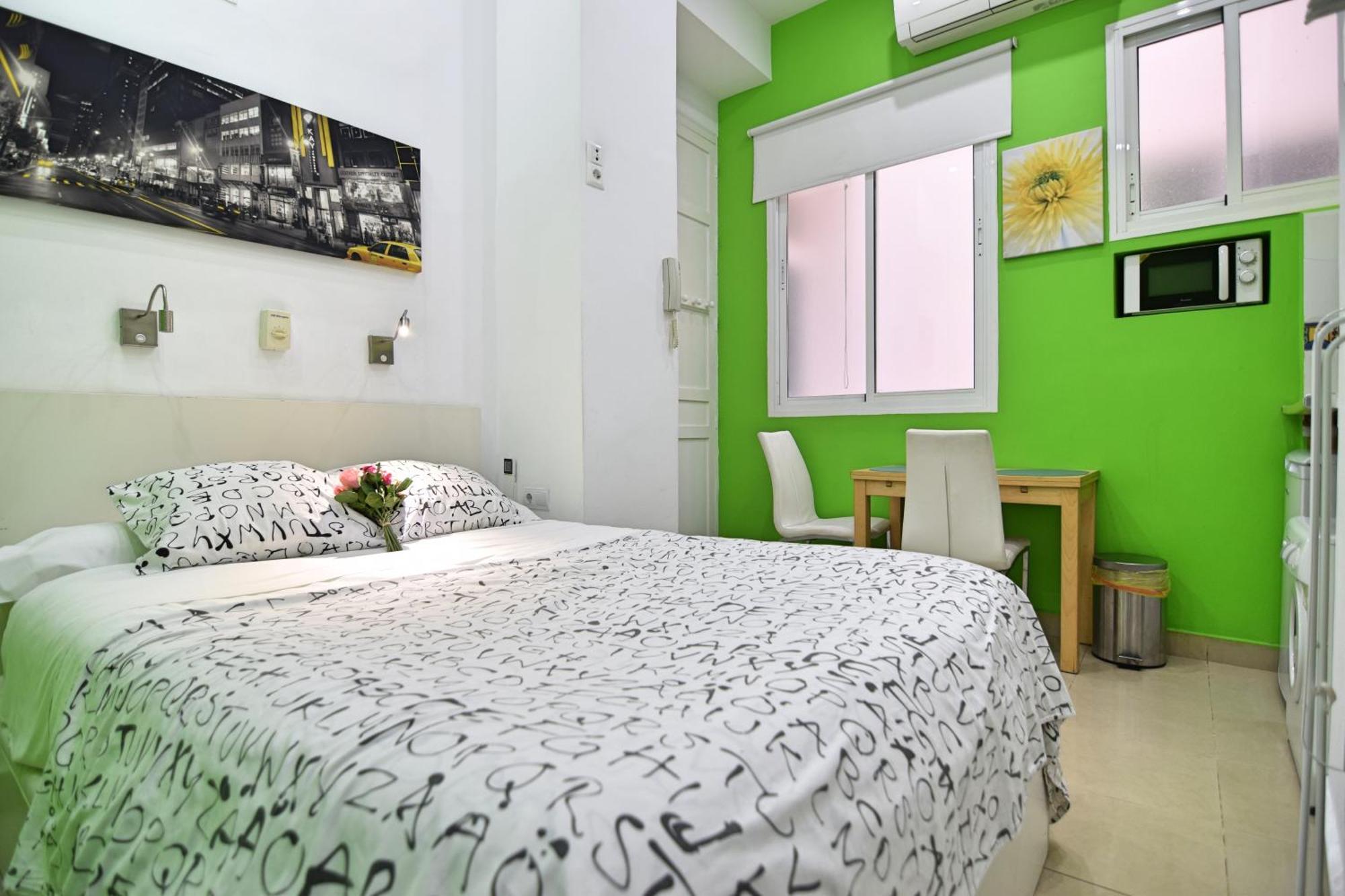 Apartamentos Marques De La Merced Μάλαγα Εξωτερικό φωτογραφία
