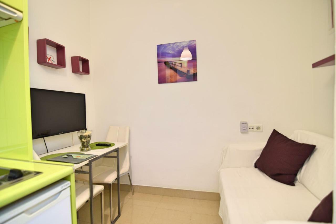 Apartamentos Marques De La Merced Μάλαγα Εξωτερικό φωτογραφία